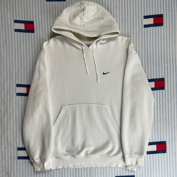 Vintage Nike Embroidered swoosh hooded sweatshirt